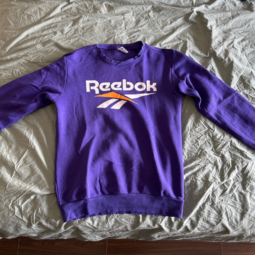 M Reebok Classic Purple Crewneck